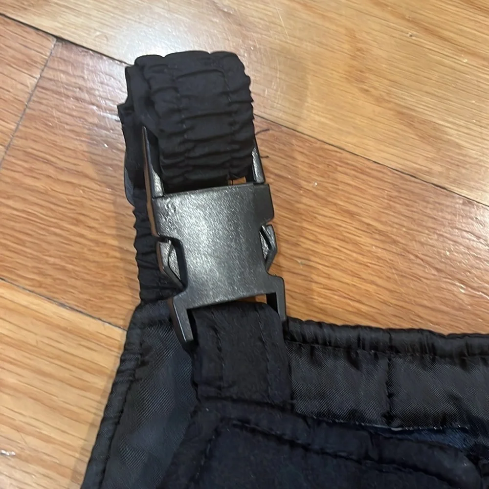 OshKosh B’Gosh boys black bib snow pants size 2T.